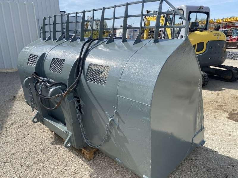 3250 mm - Attache Rapide Chargeur - Loader bucket: picture 5 3250 mm - Attache Rapide Chargeur - Loader bucket: picture 5
