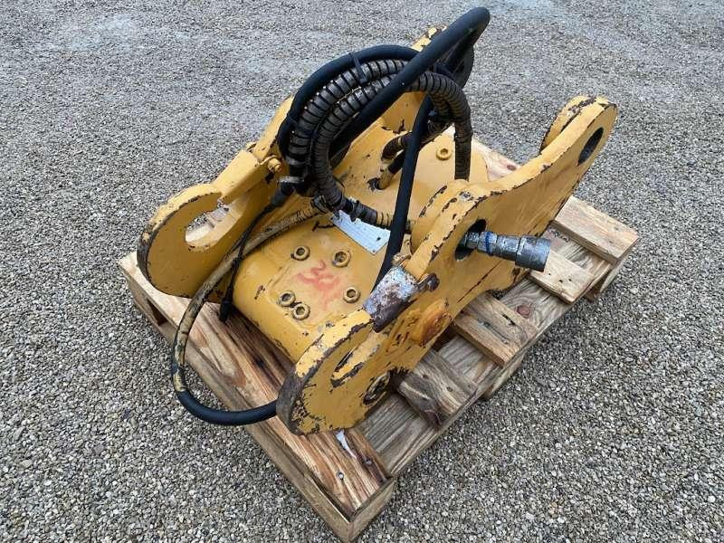 LIEBHERR SW33 - origine Liebherr 308 - Quick coupler for Construction machinery: picture 3 LIEBHERR SW33 - origine Liebherr 308 - Quick coupler for Construction machinery: picture 3