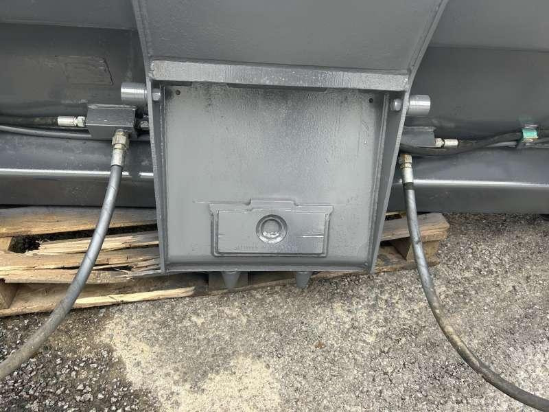 MECALAC series 8/10/11 et 12 - 2200mm - Loader bucket: picture 5 MECALAC series 8/10/11 et 12 - 2200mm - Loader bucket: picture 5