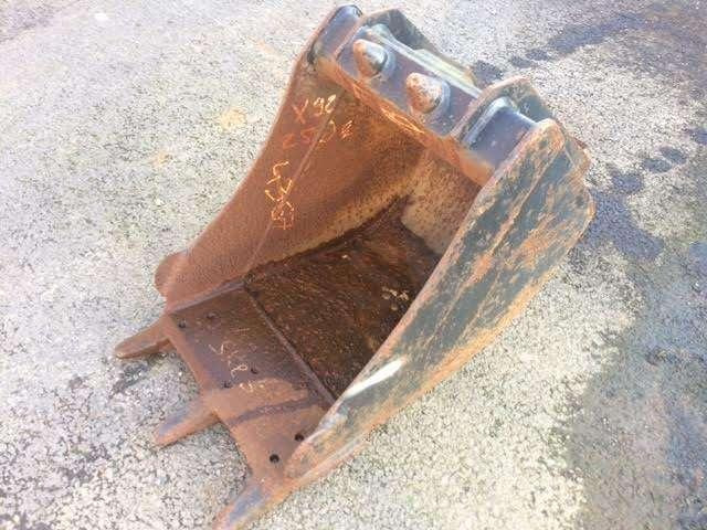 VOLVO 380mm - VOVLO 2,5 Tonnes - Excavator bucket: picture 2 VOLVO 380mm - VOVLO 2,5 Tonnes - Excavator bucket: picture 2