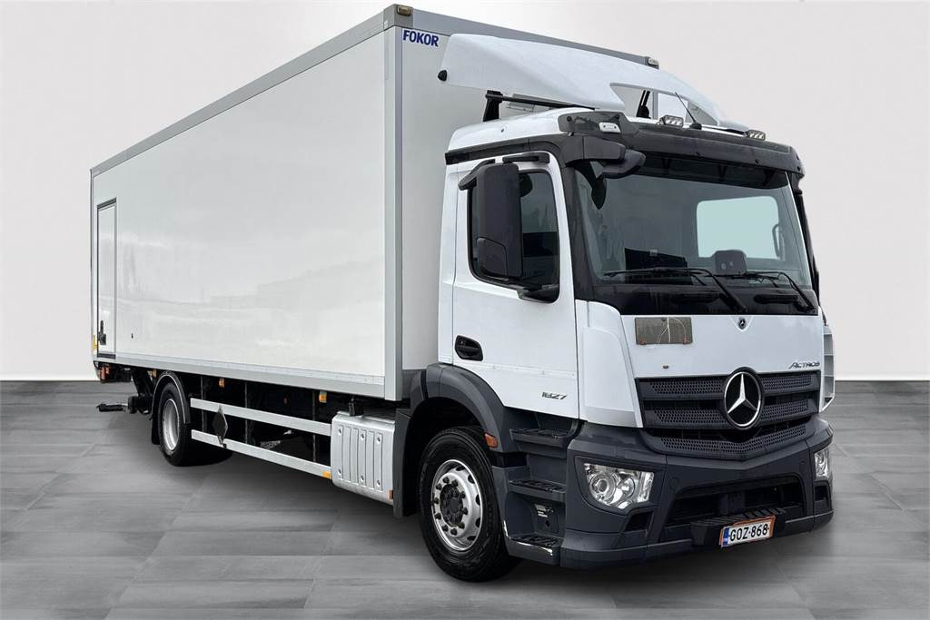 Mercedes-Benz ACTROS 1827 5 KSA-kori +PL - Box truck: picture 4 Mercedes-Benz ACTROS 1827 5 KSA-kori +PL - Box truck: picture 4
