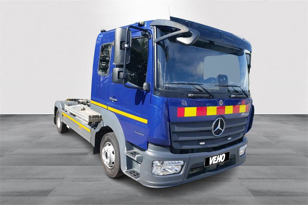 Mercedes-Benz ATEGO 1024 Koukkulaite - Hook lift truck: picture 4 Mercedes-Benz ATEGO 1024 Koukkulaite - Hook lift truck: picture 4