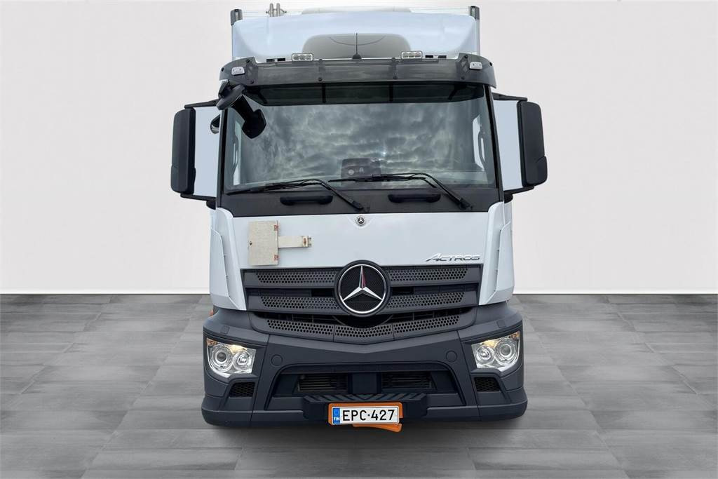 Mercedes-Benz Actros 1827 4x2 8,7m KSA+PL - Isothermal truck: picture 2 Mercedes-Benz Actros 1827 4x2 8,7m KSA+PL - Isothermal truck: picture 2