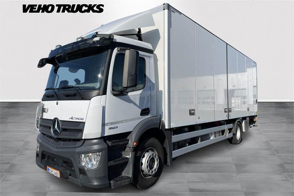 Mercedes-Benz Actros 1827 4x2 8,7m umpikori+PL nostin - Box truck: picture 1 Mercedes-Benz Actros 1827 4x2 8,7m umpikori+PL nostin - Box truck: picture 1