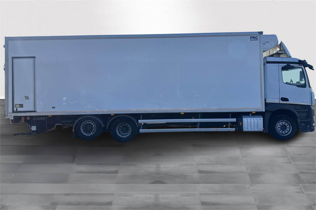 Mercedes-Benz Actros 2553L FRC 9,9m FRC 06/2027 - Isothermal truck: picture 5 Mercedes-Benz Actros 2553L FRC 9,9m FRC 06/2027 - Isothermal truck: picture 5