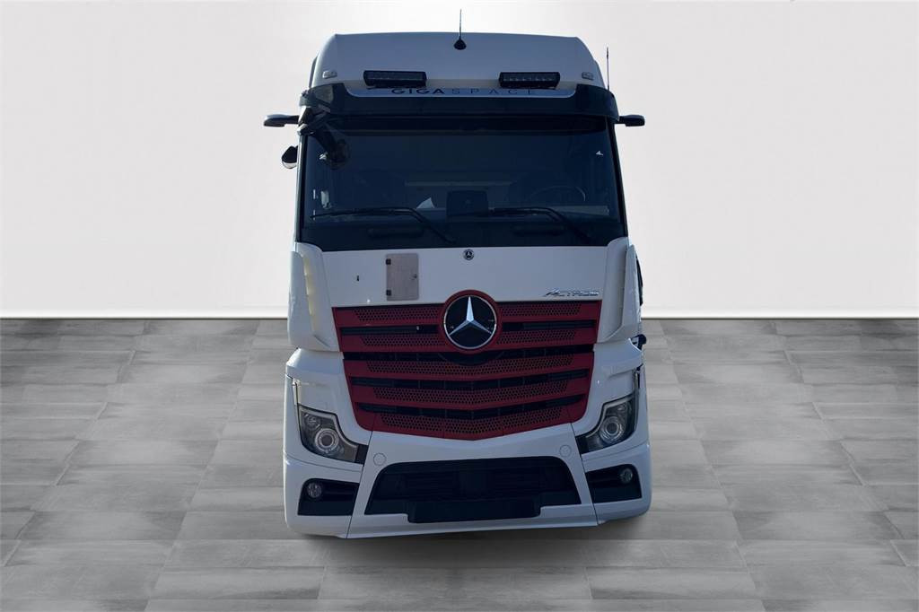 Mercedes-Benz ACTROS 2551LS 6x2/4 Väliteli - Tractor unit: picture 3 Mercedes-Benz ACTROS 2551LS 6x2/4 Väliteli - Tractor unit: picture 3