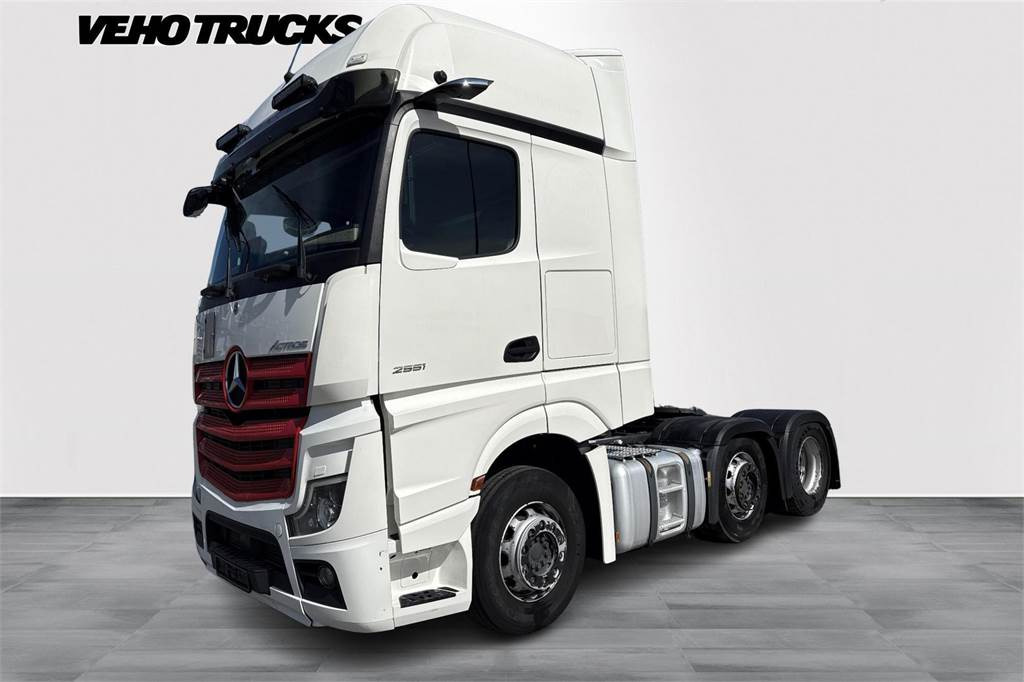 Mercedes-Benz ACTROS 2551LS 6x2/4 Väliteli - Tractor unit: picture 2 Mercedes-Benz ACTROS 2551LS 6x2/4 Väliteli - Tractor unit: picture 2