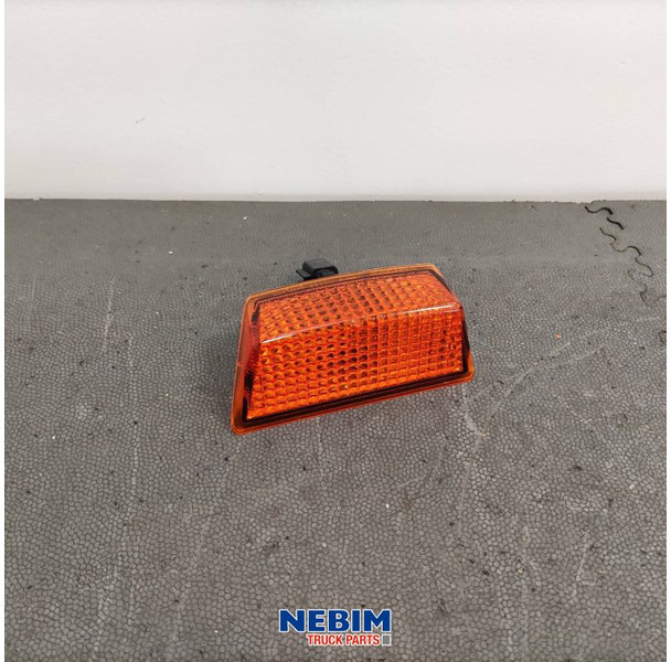 Volvo Volvo - 20826211 - Knipperlicht FH / FM links - Spare parts for Truck: picture 1 Volvo Volvo - 20826211 - Knipperlicht FH / FM links - Spare parts for Truck: picture 1