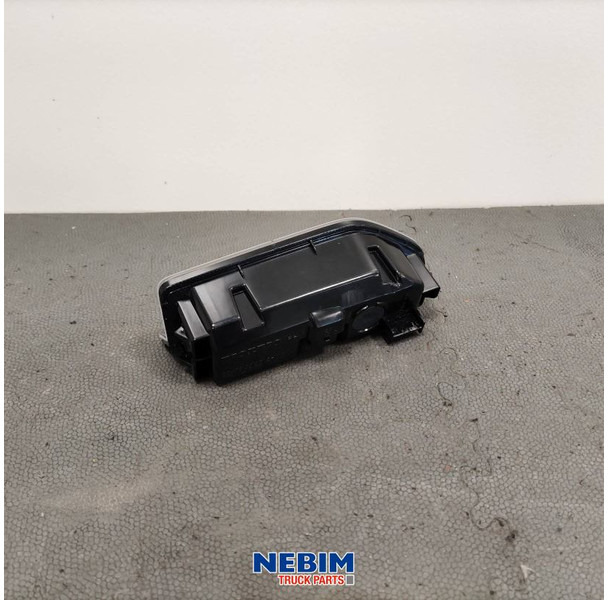 Volvo Volvo - 84810911 - Binnenlicht rechts R/W - Spare parts for Truck: picture 2 Volvo Volvo - 84810911 - Binnenlicht rechts R/W - Spare parts for Truck: picture 2