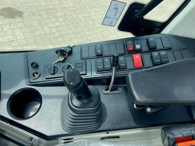 Wheel loader Liebherr L 504 Compact EUR 949,- MIETE / RENTAL (12002036): picture 15