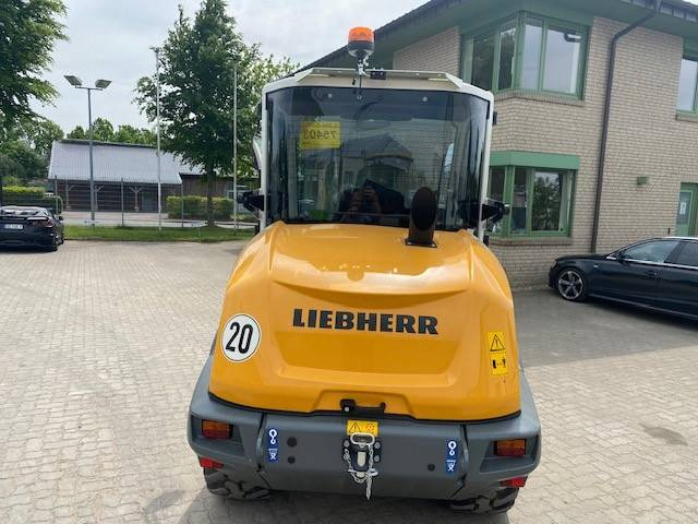 Liebherr L 504 Compact EUR 949,- MIETE / RENTAL (12002036) - Wheel loader: picture 3 Liebherr L 504 Compact EUR 949,- MIETE / RENTAL (12002036) - Wheel loader: picture 3