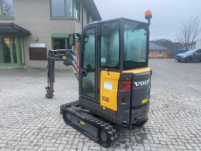 Volvo EC 20 E MIETE / RENTAL (12001805) - Mini excavator: picture 2 Volvo EC 20 E MIETE / RENTAL (12001805) - Mini excavator: picture 2