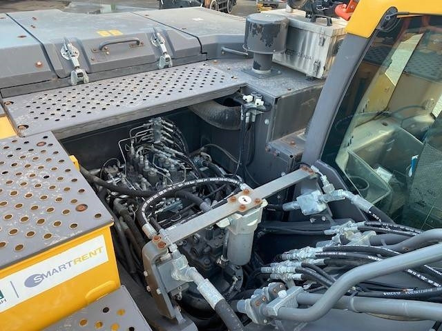 Crawler excavator Volvo EC 250 E NL MIETE / RENTAL (12001054): picture 15 Crawler excavator Volvo EC 250 E NL MIETE / RENTAL (12001054): picture 15