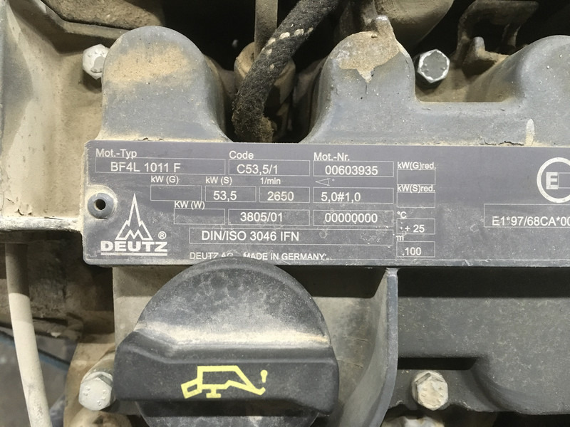 Construction machinery Deutz BF4L1011F FOR PARTS: picture 6