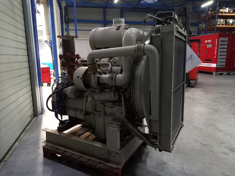 MAN D2866 LE USED - Construction machinery: picture 1 MAN D2866 LE USED - Construction machinery: picture 1