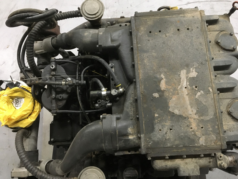 Mercedes-Benz MTU 8V183 TE32 OM442LA 442.901-500 USED - Construction machinery: picture 5 Mercedes-Benz MTU 8V183 TE32 OM442LA 442.901-500 USED - Construction machinery: picture 5