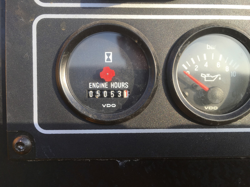 Volvo PENTA TAD1230G GENERATOR 400KVA FOR PARTS - Generator set: picture 5 Volvo PENTA TAD1230G GENERATOR 400KVA FOR PARTS - Generator set: picture 5