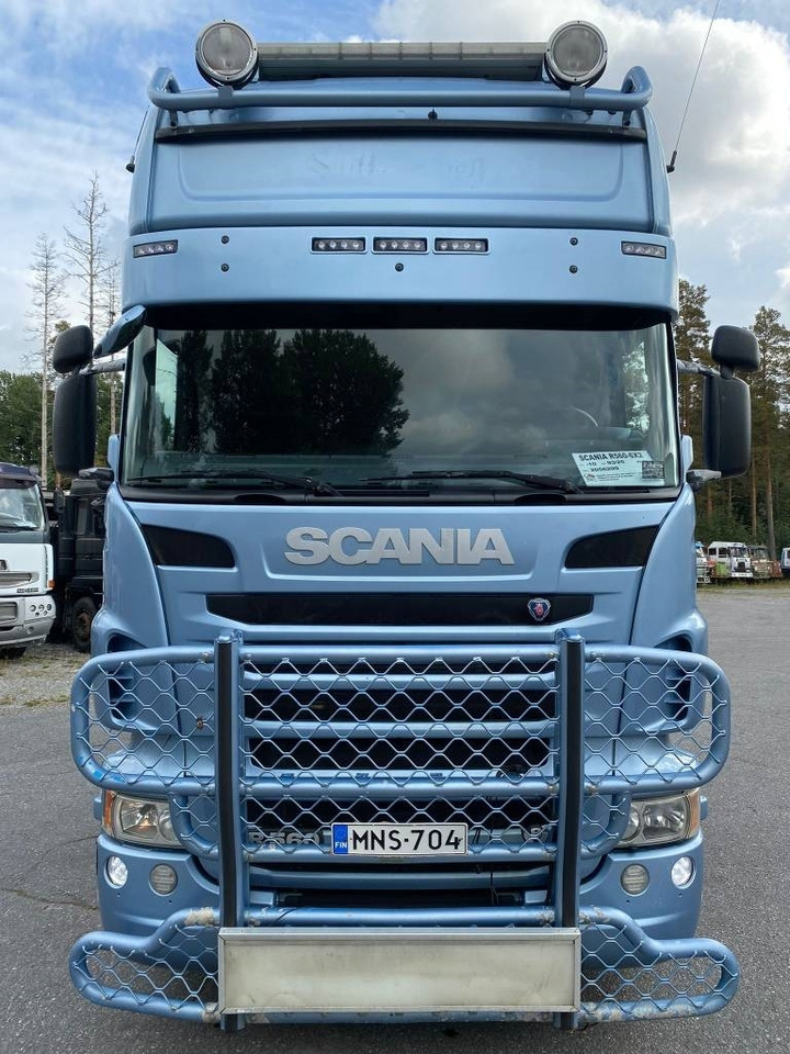 Tractor unit Scania R 560: picture 7