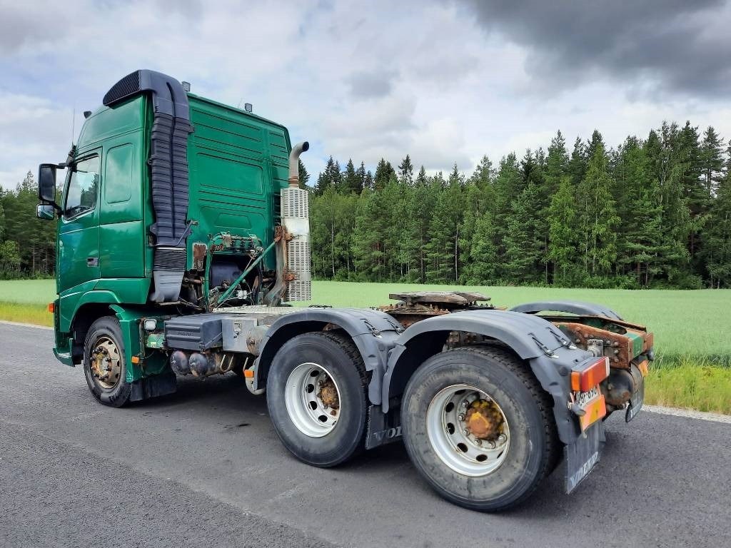 Volvo FH12 460 - Tractor unit: picture 3 Volvo FH12 460 - Tractor unit: picture 3