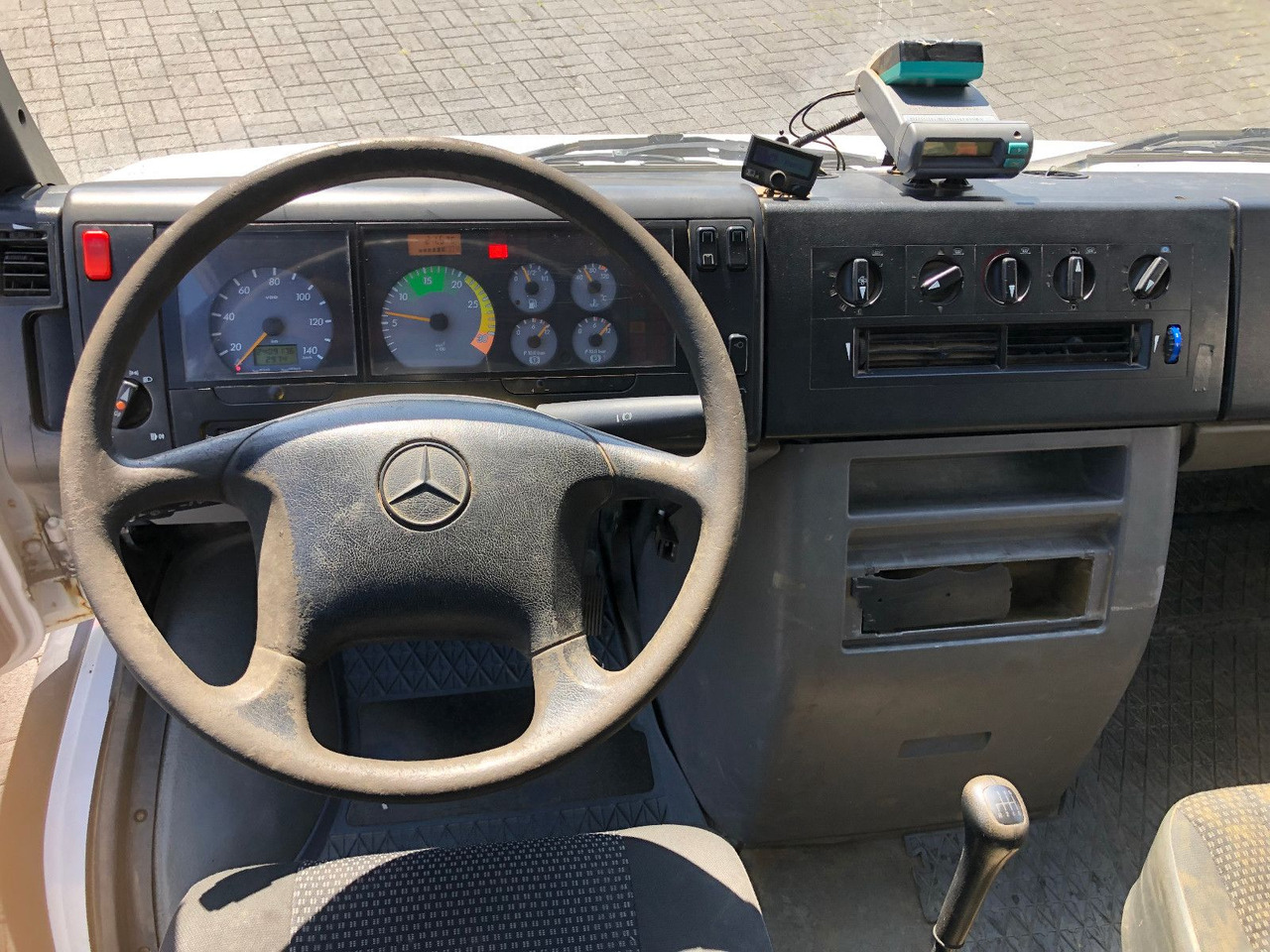 Mercedes-Benz Vario 816 on lease Mercedes-Benz Vario 816: picture 19