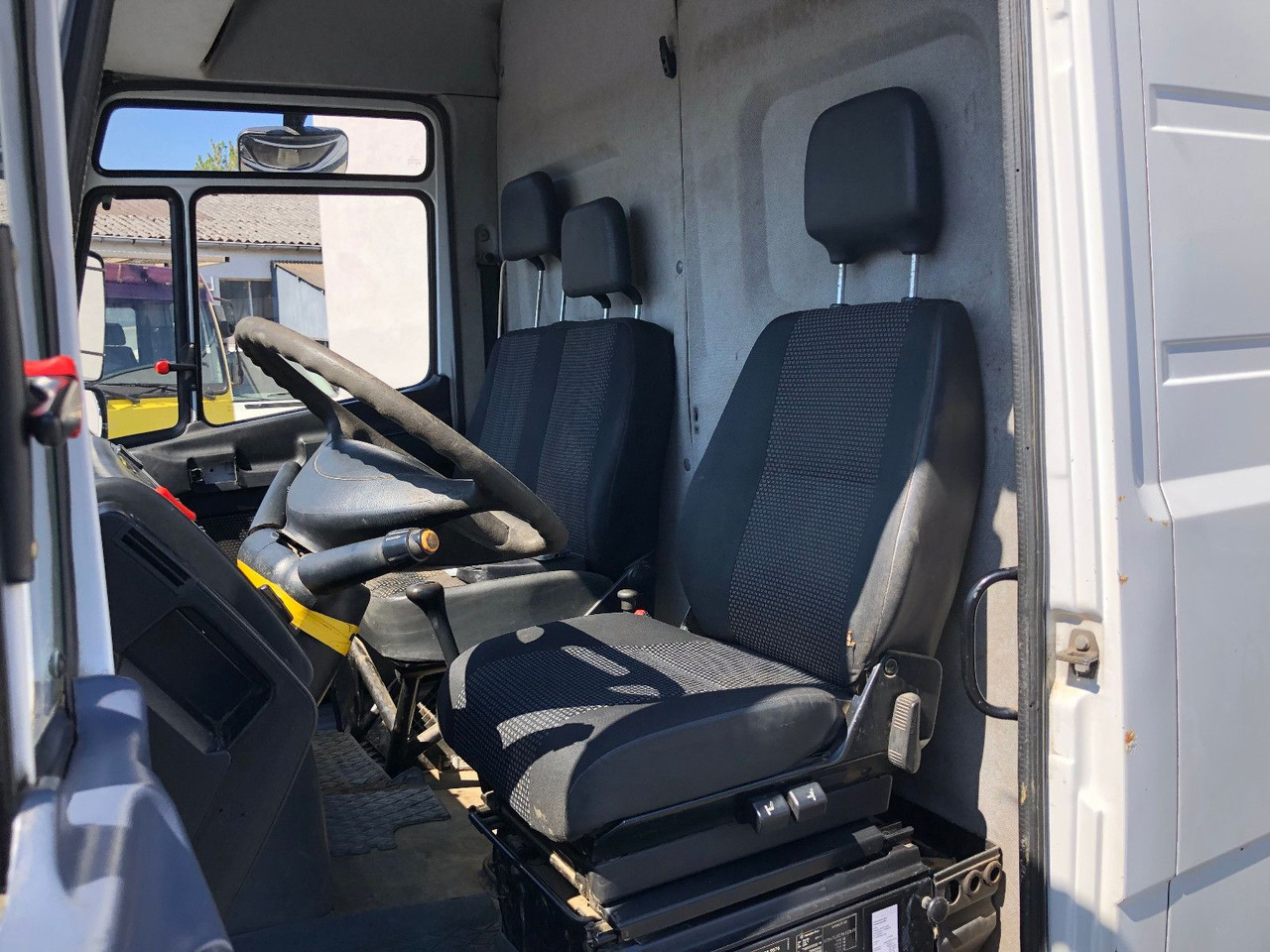 Mercedes-Benz Vario 816 on lease Mercedes-Benz Vario 816: picture 12