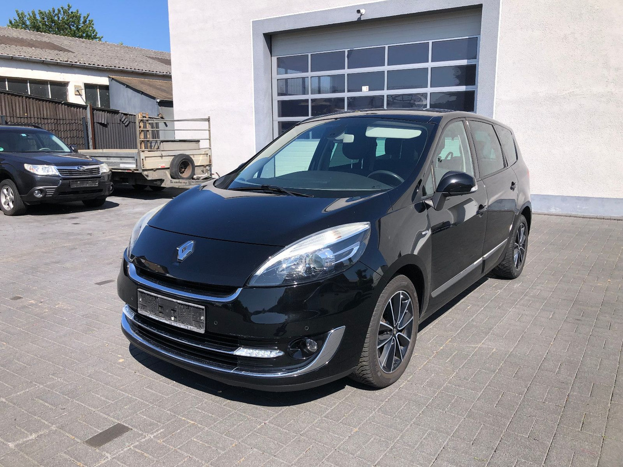 Renault Scenic Grand 2.0 dCi 150 BOSE Edition,Automatik - Passenger van: picture 3 Renault Scenic Grand 2.0 dCi 150 BOSE Edition,Automatik - Passenger van: picture 3