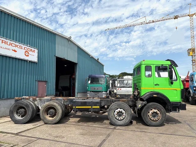 Mercedes-Benz SK 3335K 8x4 FULL STEEL CHASSIS (ZF16 MANUAL GEARBOX / RETARDER / FULL STEEL SUSPENSION / REDUCTION AXLES) - Cab chassis truck: picture 4 Mercedes-Benz SK 3335K 8x4 FULL STEEL CHASSIS (ZF16 MANUAL GEARBOX / RETARDER / FULL STEEL SUSPENSION / REDUCTION AXLES) - Cab chassis truck: picture 4