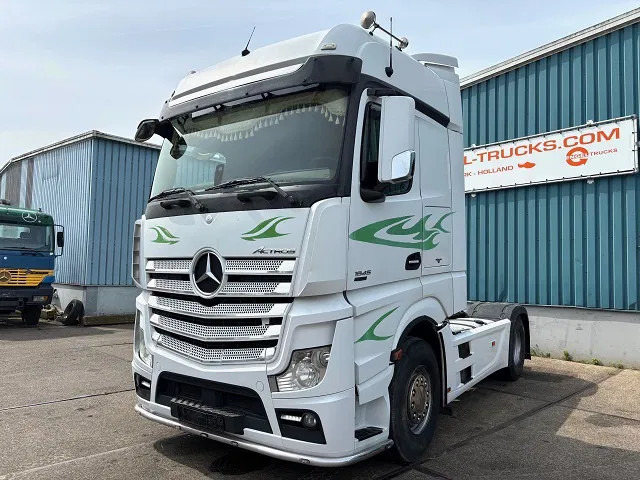 Mercedes-Benz Actros 1845 LS BIGSPACE (RETARDER / EURO 5 / TELLIGENT GEARBOX / FULL SPOILERSET / 2x DIESELTANK / AIRCONDITIONING) - Tractor unit: picture 1 Mercedes-Benz Actros 1845 LS BIGSPACE (RETARDER / EURO 5 / TELLIGENT GEARBOX / FULL SPOILERSET / 2x DIESELTANK / AIRCONDITIONING) - Tractor unit: picture 1