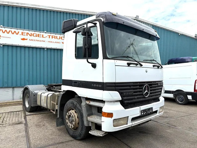 Mercedes-Benz Actros 1848 LS (MP1) 4x2 TRACTOR (EPS WITH CLUTCH / RUDUCTION AXLE / HYDRAULIC KIT / AIRCONDITIONING / ETC) - Tractor unit: picture 2 Mercedes-Benz Actros 1848 LS (MP1) 4x2 TRACTOR (EPS WITH CLUTCH / RUDUCTION AXLE / HYDRAULIC KIT / AIRCONDITIONING / ETC) - Tractor unit: picture 2