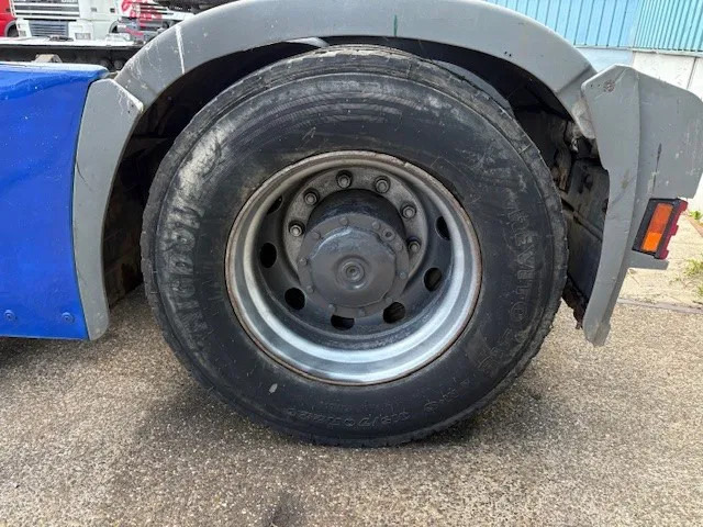 Tractor unit Mercedes-Benz Actros 1857 LS (MP1) MEGASPACE (EPS WITH CLUTCH (3-PEDALS) / RETARDER / REDUCTION AXLE / AIRCONDITIONING): picture 10