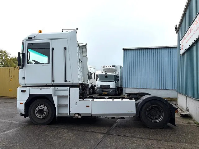 Renault Magnum AE 440 E-TECH (MACK ENGINE / ZF16 MANUAL GEARBOX / ZF-INTARDER / P.T.O. / AIRCONDITIONING / ETC.) - Tractor unit: picture 5 Renault Magnum AE 440 E-TECH (MACK ENGINE / ZF16 MANUAL GEARBOX / ZF-INTARDER / P.T.O. / AIRCONDITIONING / ETC.) - Tractor unit: picture 5