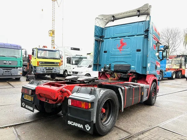 Scania R164-580 V8 TOPLINE COLLECTORS ITEM!! / APK 10-2026!! (12+2 MANUAL GEARBOX / RETARDER / AIRCONDITIONING / 2x TANK / ETC.) - Tractor unit: picture 3 Scania R164-580 V8 TOPLINE COLLECTORS ITEM!! / APK 10-2026!! (12+2 MANUAL GEARBOX / RETARDER / AIRCONDITIONING / 2x TANK / ETC.) - Tractor unit: picture 3