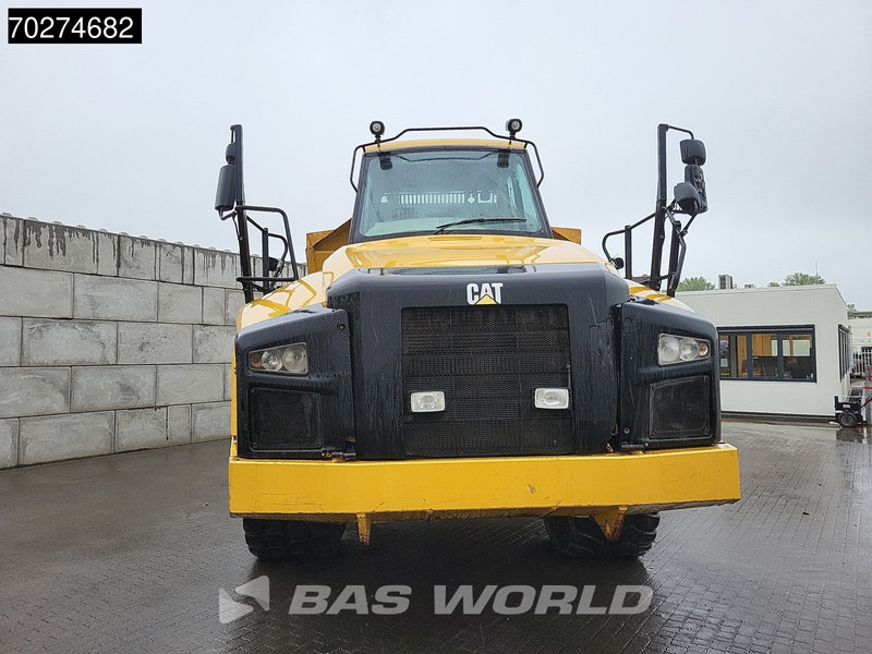 Articulated dumper Caterpillar 740 B: picture 11