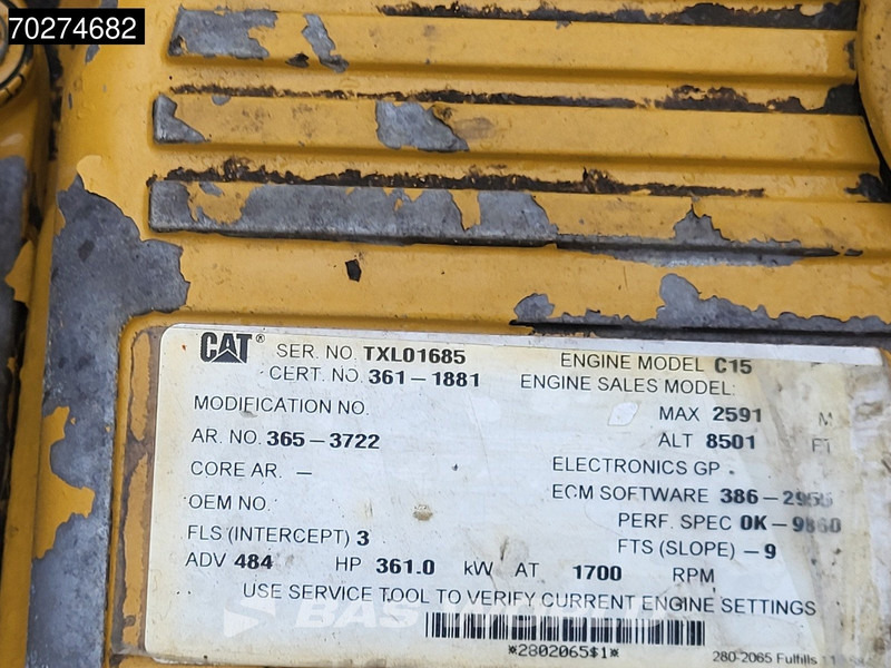 Articulated dumper Caterpillar 740 B: picture 14