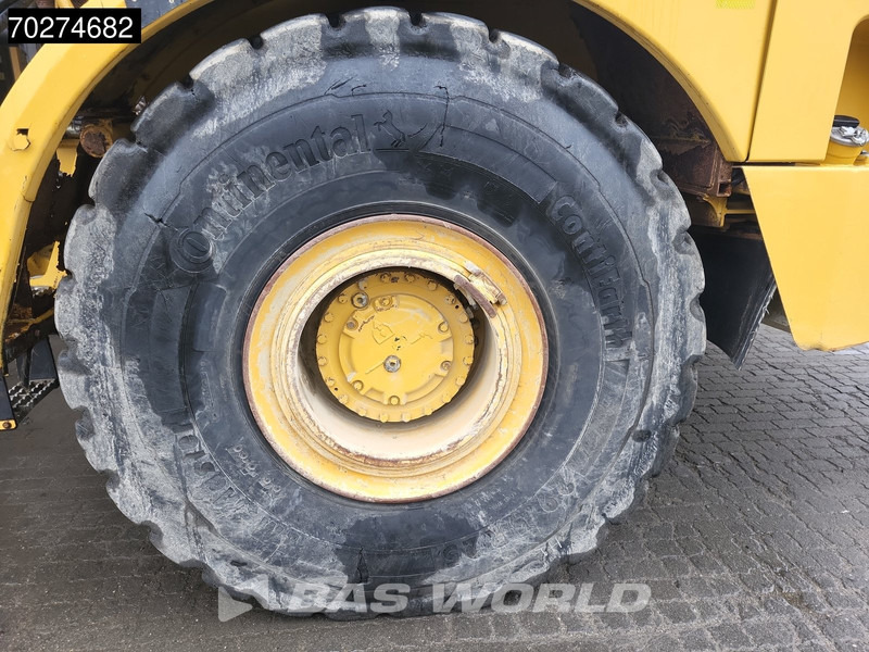 Articulated dumper Caterpillar 740 B: picture 19