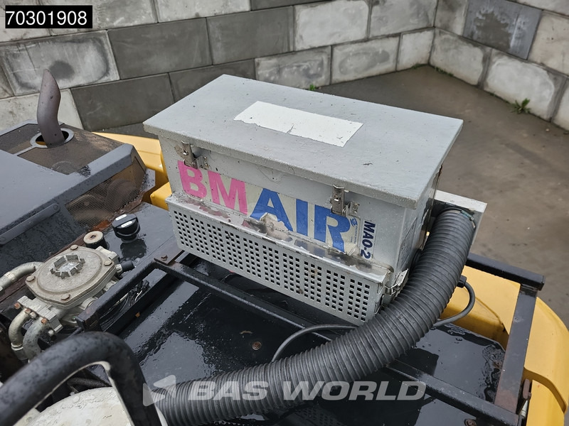 Wheel excavator Caterpillar M318 F: picture 19