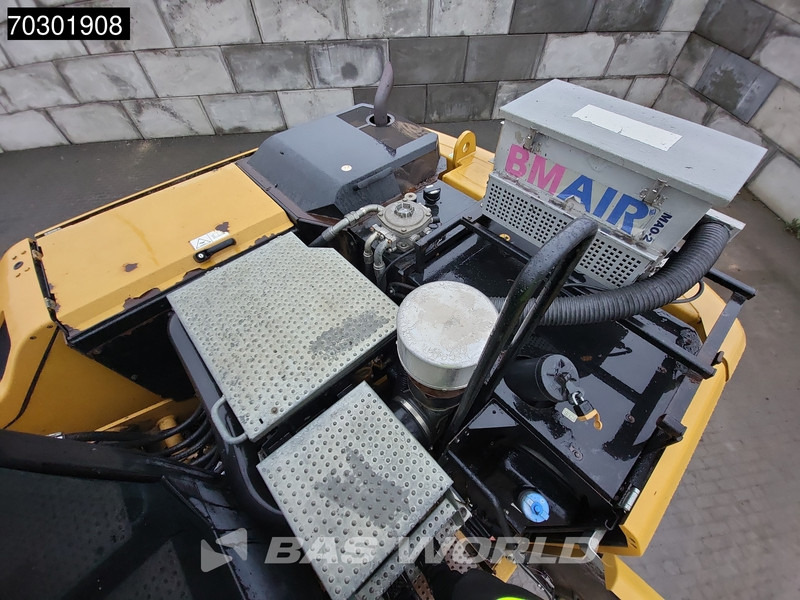 Wheel excavator Caterpillar M318 F: picture 13