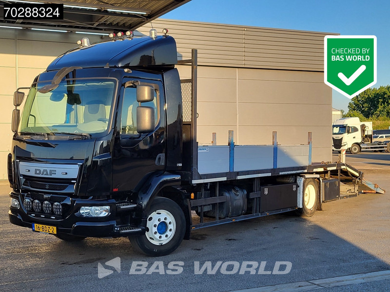 Autotransporter truck DAF LF 180 4X2 14t NL-Truck Machine transporter Oprijwagen Hydraulic ramps Euro 6: picture 1