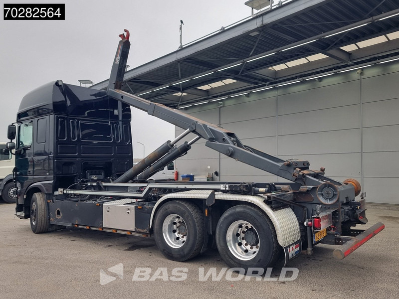 DAF XF 480 6X2 NL-Truck VDL S-30-6400 ACC Standklima Euro 6 - Hook lift truck: picture 2 DAF XF 480 6X2 NL-Truck VDL S-30-6400 ACC Standklima Euro 6 - Hook lift truck: picture 2