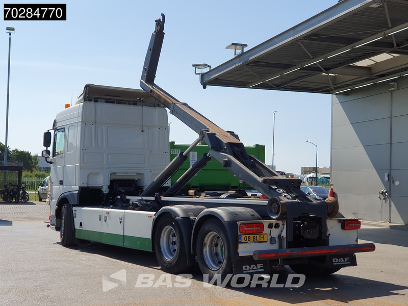 DAF XF 530 XF 6X2 NL-Truck VDL Hooklift Standklima Automatic ACC Euro 6 - Hook lift truck: picture 2 DAF XF 530 XF 6X2 NL-Truck VDL Hooklift Standklima Automatic ACC Euro 6 - Hook lift truck: picture 2