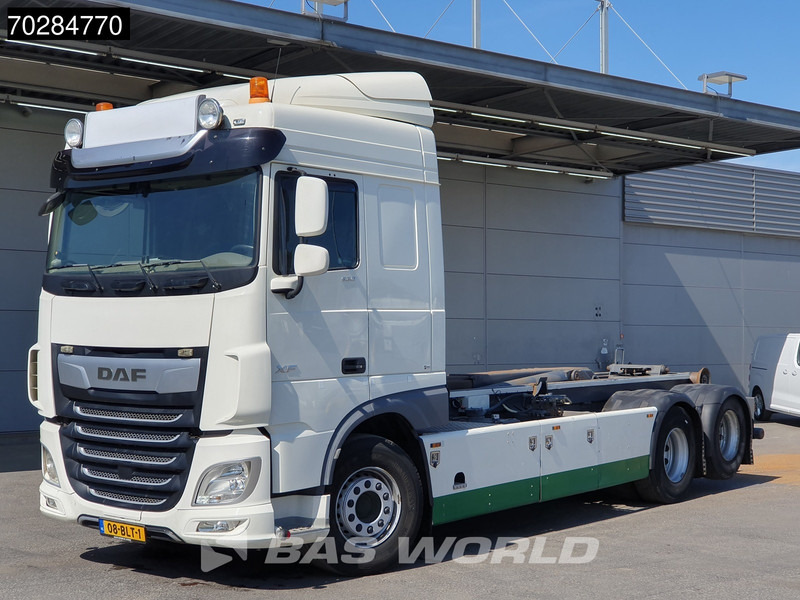 DAF XF 530 XF 6X2 NL-Truck VDL Hooklift Standklima Automatic ACC Euro 6 - Hook lift truck: picture 3 DAF XF 530 XF 6X2 NL-Truck VDL Hooklift Standklima Automatic ACC Euro 6 - Hook lift truck: picture 3