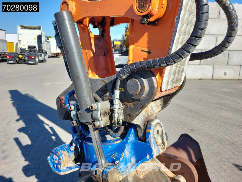 Wheel excavator Hitachi ZX140W -3: picture 13