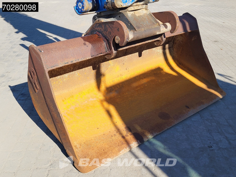 Wheel excavator Hitachi ZX140W -3: picture 15