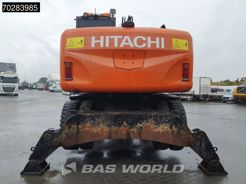 Hitachi ZX140W -3 OUTRIGGERS - ROTOTILT - Wheel excavator: picture 3 Hitachi ZX140W -3 OUTRIGGERS - ROTOTILT - Wheel excavator: picture 3