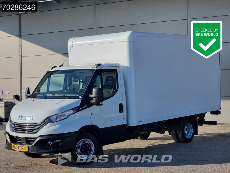 Iveco Daily 35C16 COMING SOON! Automaat Laadklep Bakwagen Dubbellucht Airco Camera Meubelbak Koffer 19m3 A/C - Box van: picture 1 Iveco Daily 35C16 COMING SOON! Automaat Laadklep Bakwagen Dubbellucht Airco Camera Meubelbak Koffer 19m3 A/C - Box van: picture 1