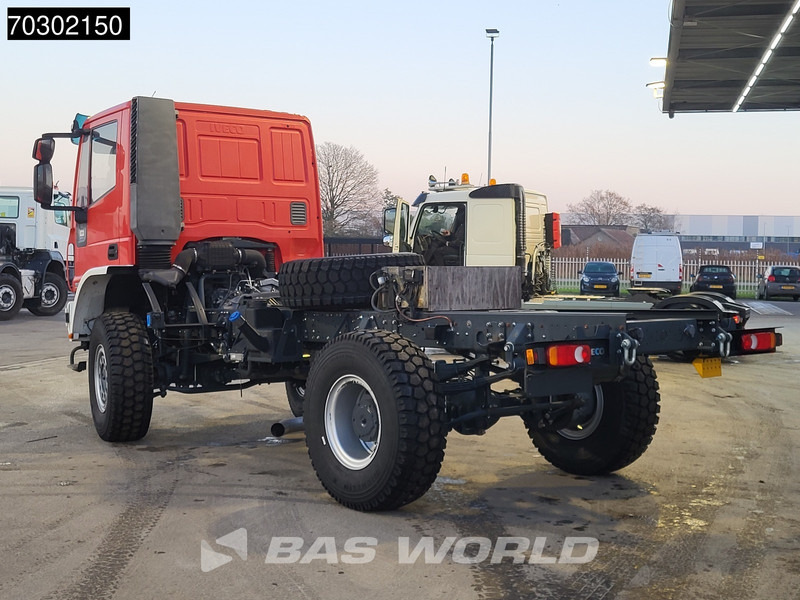 Iveco Eurocargo 150E300 4X4 NEW! 15T chassis 2017 production Euro 5 - Cab chassis truck: picture 2 Iveco Eurocargo 150E300 4X4 NEW! 15T chassis 2017 production Euro 5 - Cab chassis truck: picture 2