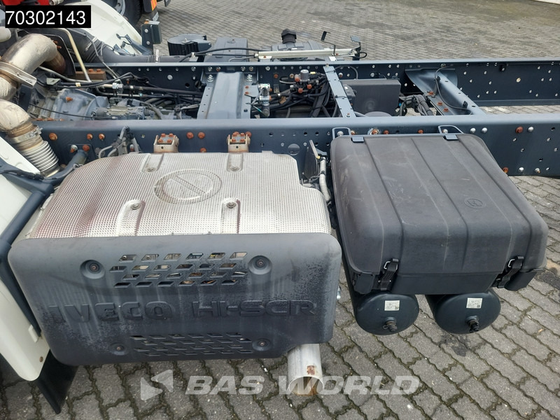 New Cab chassis truck Iveco Eurocargo 180E320 4X2 NEW! 18T chassis 2017 production Euro 6: picture 10