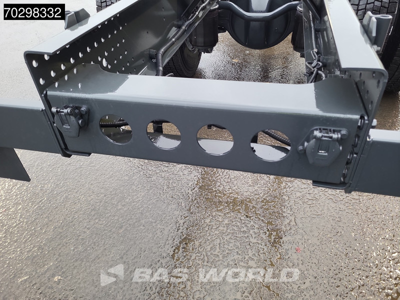 New Cab chassis truck Iveco S-Way 340 4X2 NEW chassis! Automatic Navi ACC LED Euro 6: picture 15