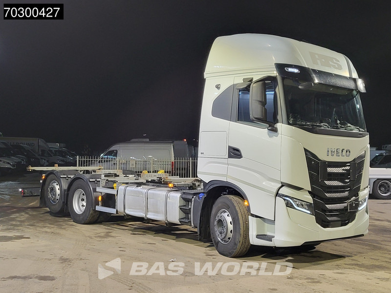 Iveco S-Way 510 6X2 BDF Full Air Suspension Automatic Retarder ACC Euro 6 - Container transporter/ Swap body truck: picture 3 Iveco S-Way 510 6X2 BDF Full Air Suspension Automatic Retarder ACC Euro 6 - Container transporter/ Swap body truck: picture 3