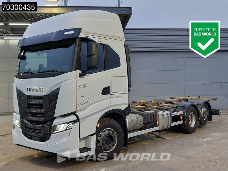 Iveco S-Way 510 6X2 BDF Retarder Air suspension Lift-Axle Automatic Euro 6 - Container transporter/ Swap body truck: picture 1 Iveco S-Way 510 6X2 BDF Retarder Air suspension Lift-Axle Automatic Euro 6 - Container transporter/ Swap body truck: picture 1